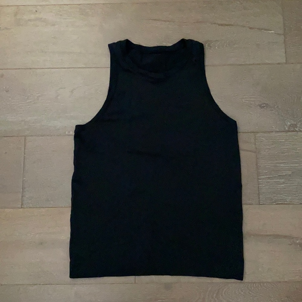 Lululemon Muscle Tank - Size 6